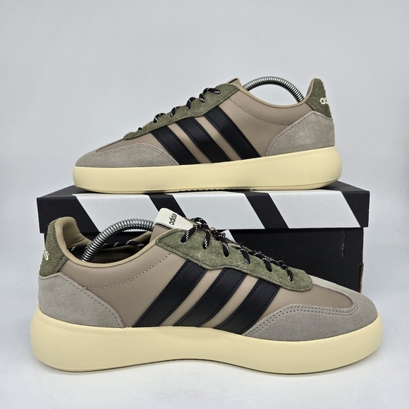 adidas Men\'s Barreda Decode JS0936 Blanch Cargo Black Shoes Size 12 New